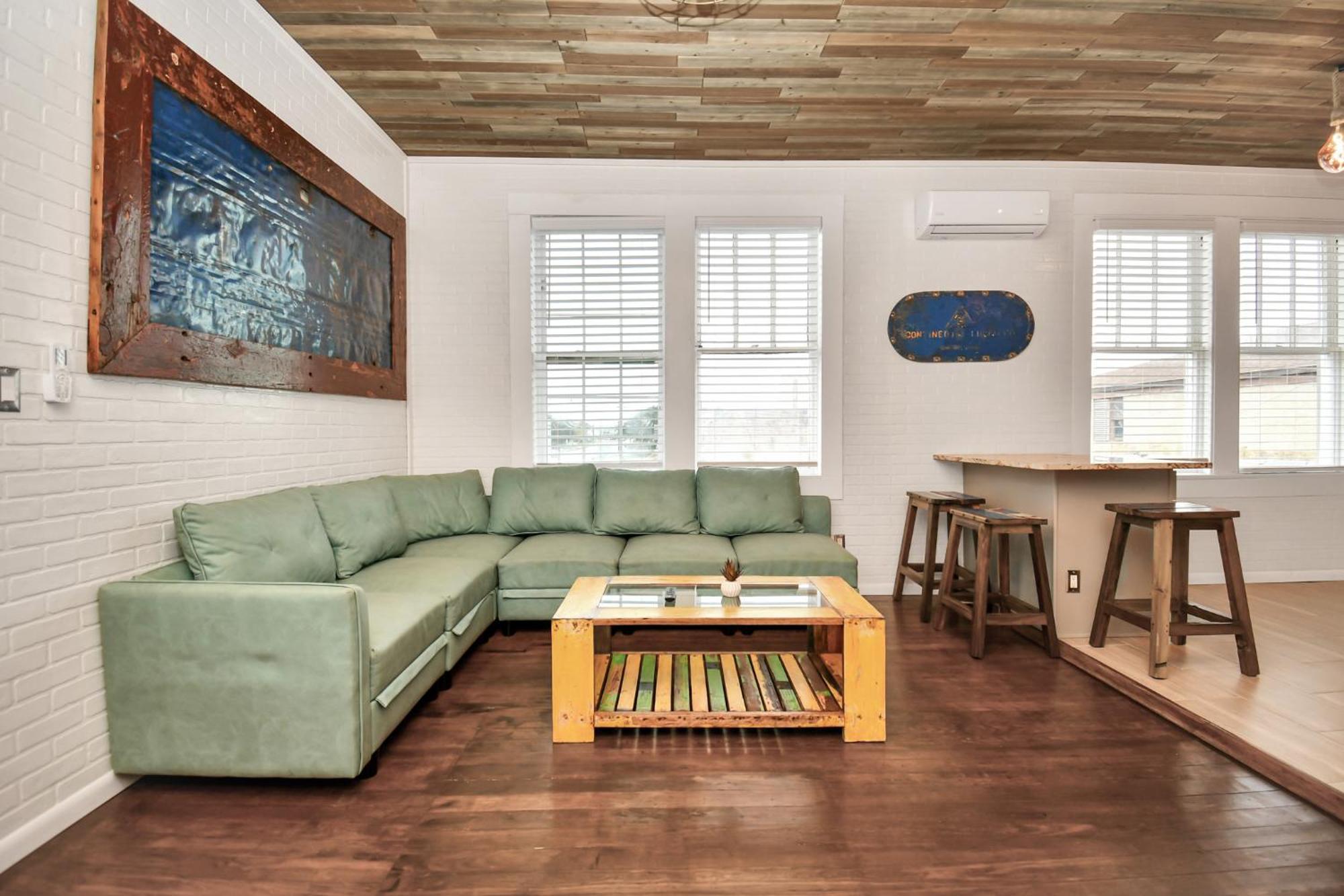شقة Nautical Loft With Outdoor Kitchen & Beach Access غالفيستون، تكساس المظهر الخارجي الصورة